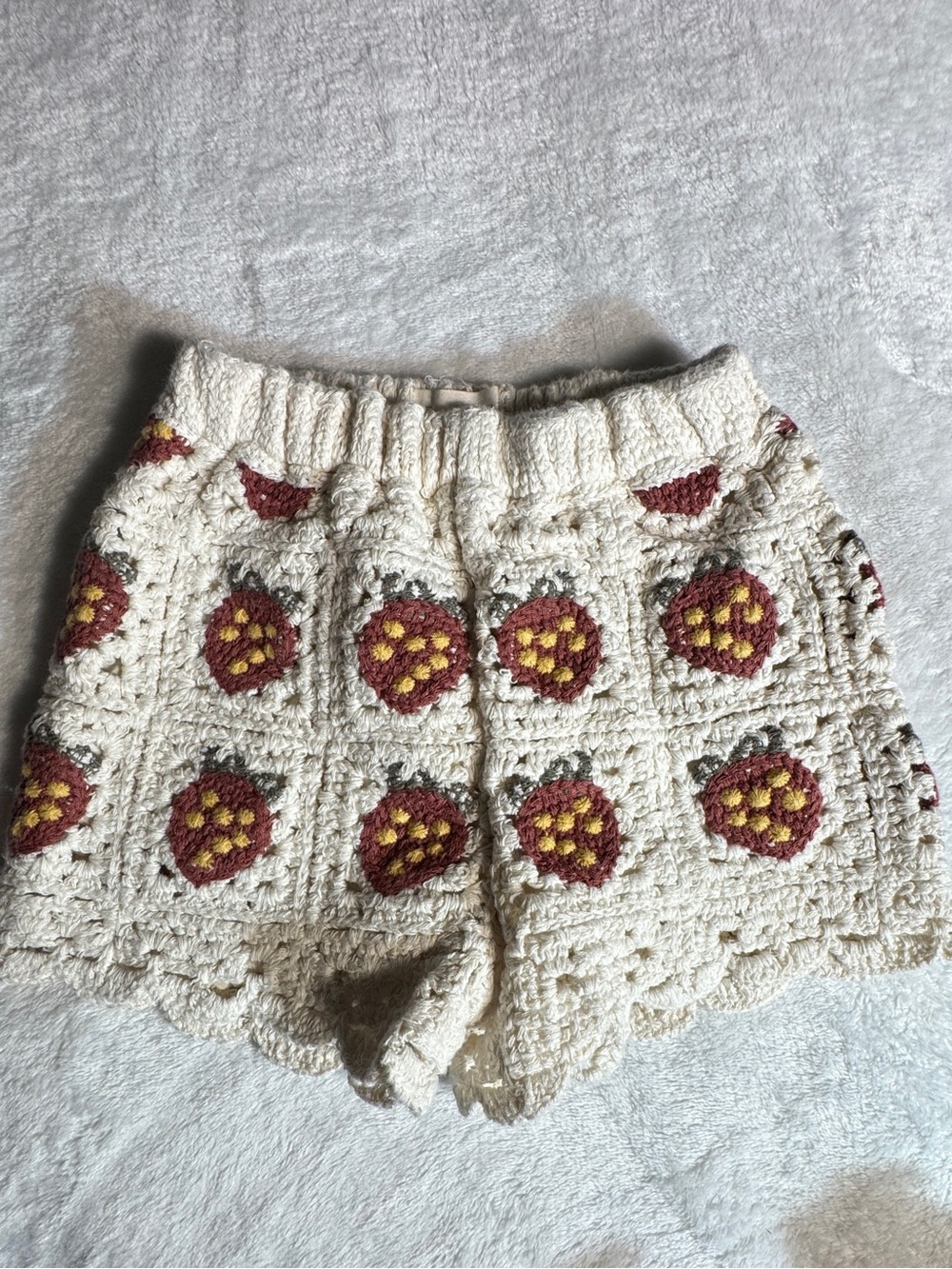 Handcrafted Cream Crochet Strawberry-Pattern  Shorts